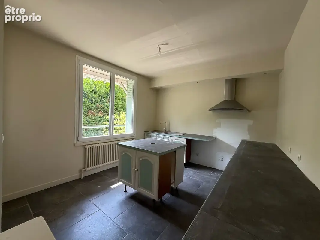 Maison Rebais - proche écoles et collège - 4 chambres - à sublimer !! - photo 5