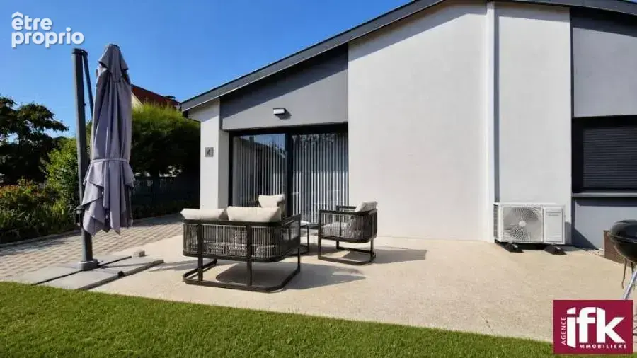 Horbourg-Wihr : Maison de plain-pied rénovée de 115 m² avec suite parentale, 2 t - photo 18