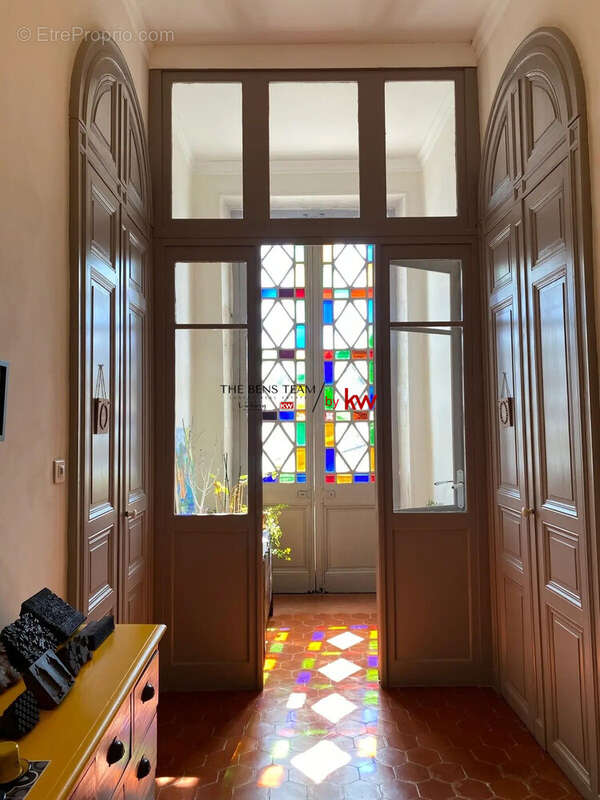 Maison 225 m² à Beauvoisin  - photo 2