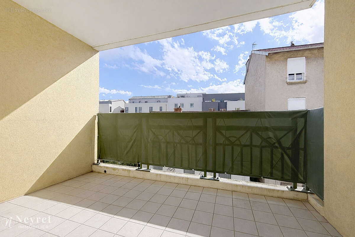 Appartement à VILLEURBANNE