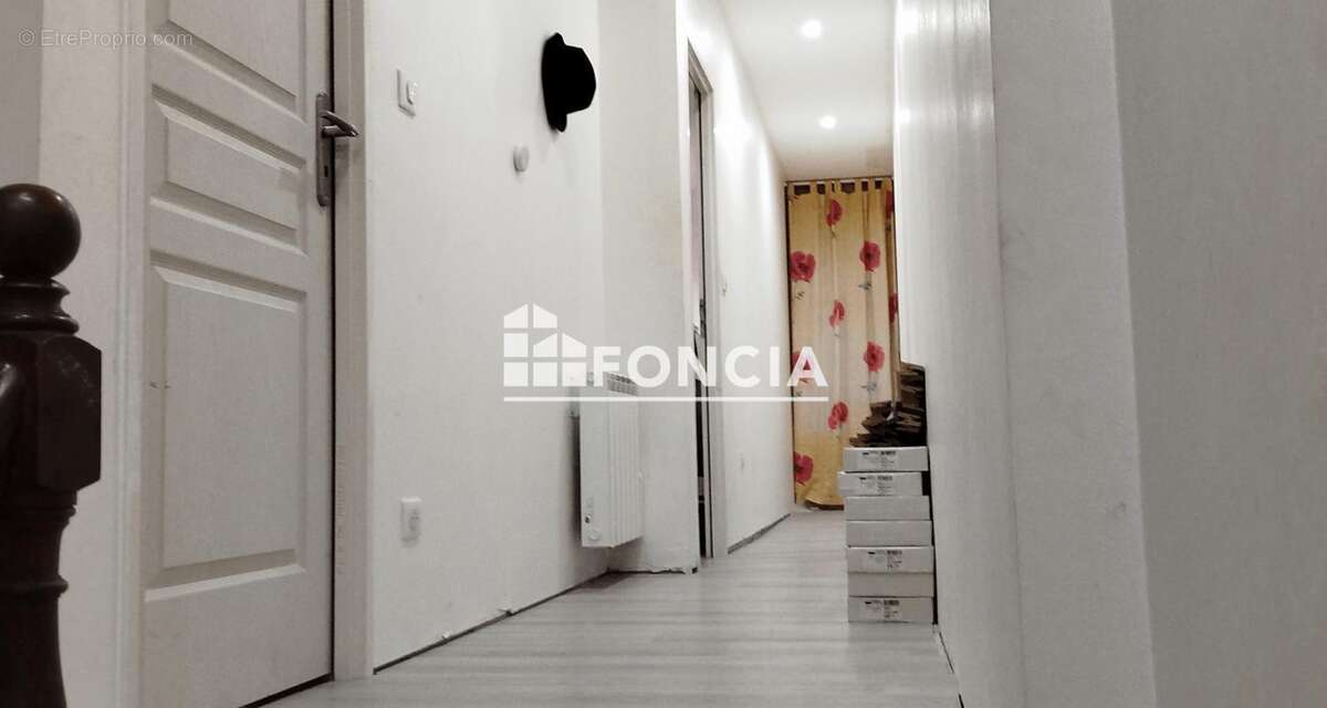 Maison à CHERVES-RICHEMONT