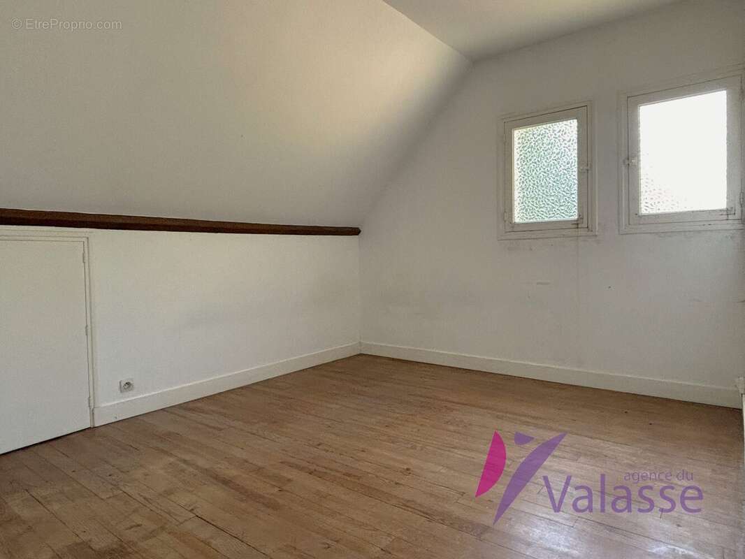 Maison 110 m² à Bolbec  - photo 8