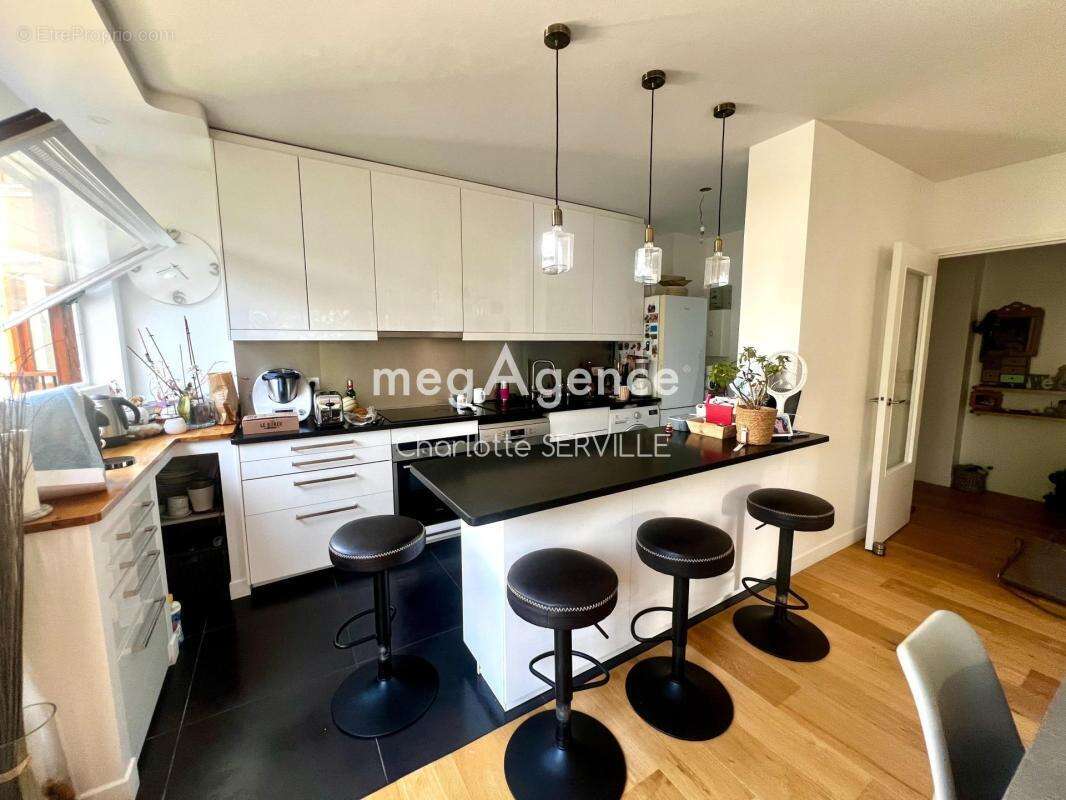 Appartement à LE CHESNAY