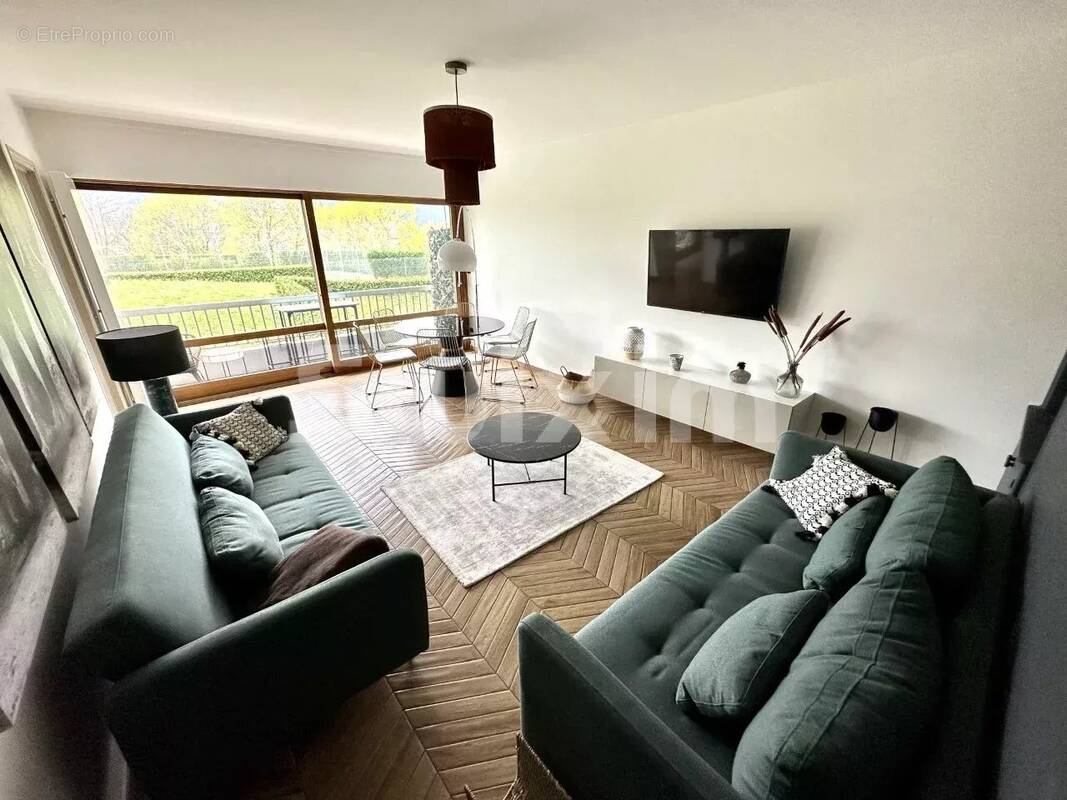 Appartement à TRESSERVE