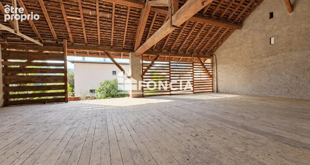  Maison de caractère de 150 m² avec 4 chambres, grand garage et vue montagnes – Chapareillan - photo 4