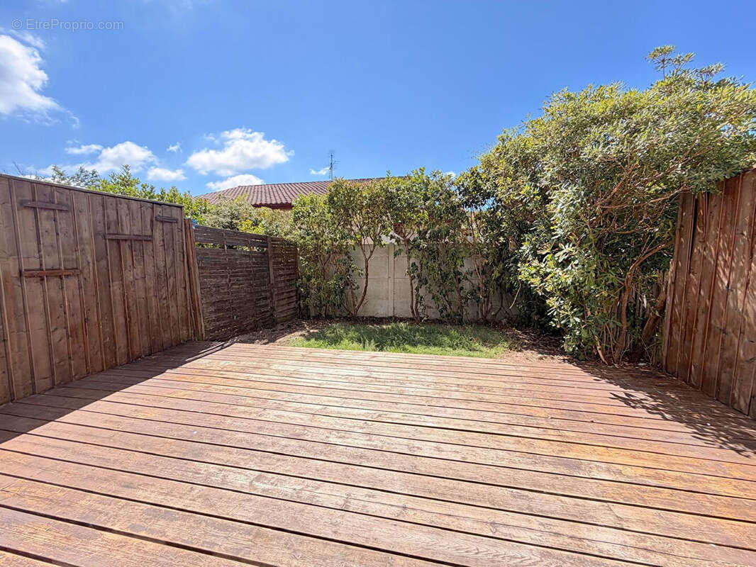 Maison T5 en duplex avec garage et jardinet à vendre à Gujan-Mestras - photo 16