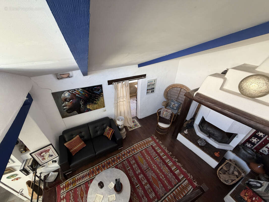 Maison à SAINT-QUENTIN-LA-POTERIE