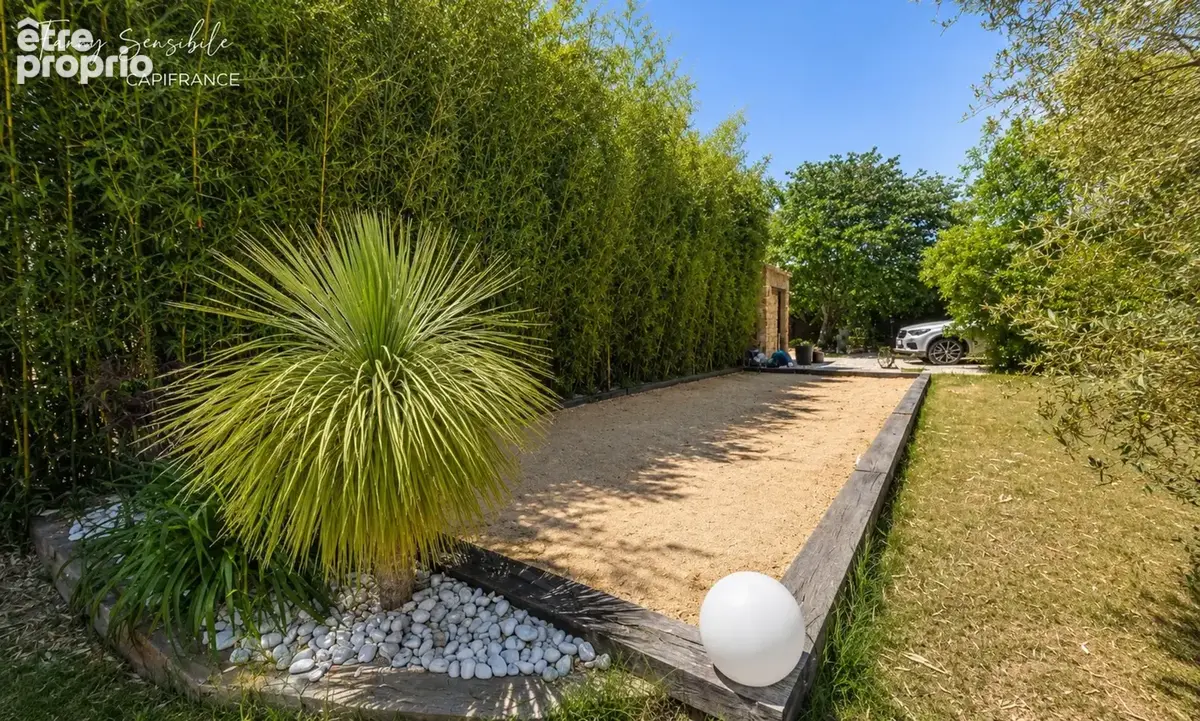 Maison 185 m² + annexe – piscine / pool house – terrain 1200 m² - village à pied - photo 6