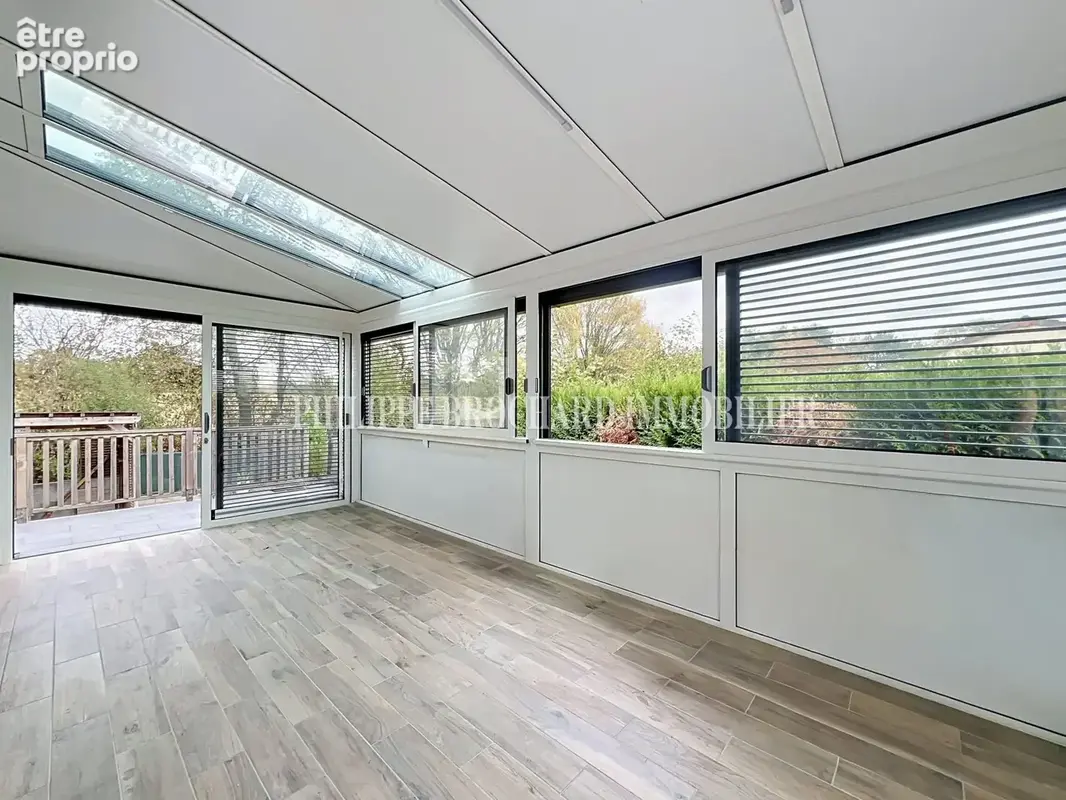 Maison 8 pièces 143 m² à vendre à Le Poire-Sur-Vie (85170) - photo 9