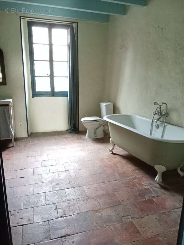 Maison à CROS