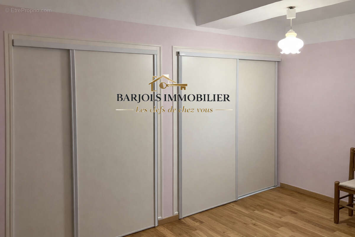 Appartement à BARJOLS