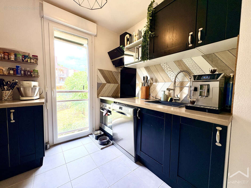 Appartement à CARROS