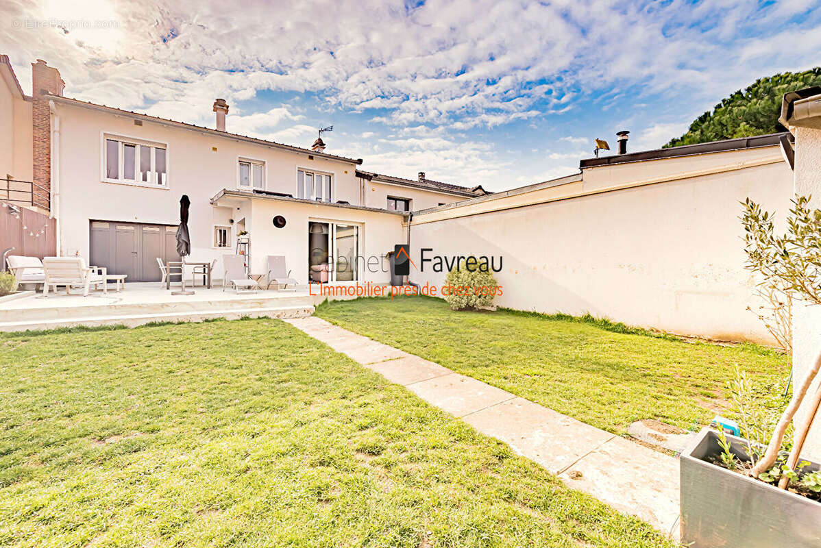 Maison à CHEVILLY-LARUE