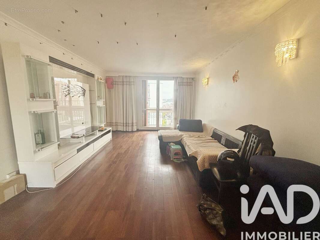 Photo 3 - Appartement à AUBERVILLIERS