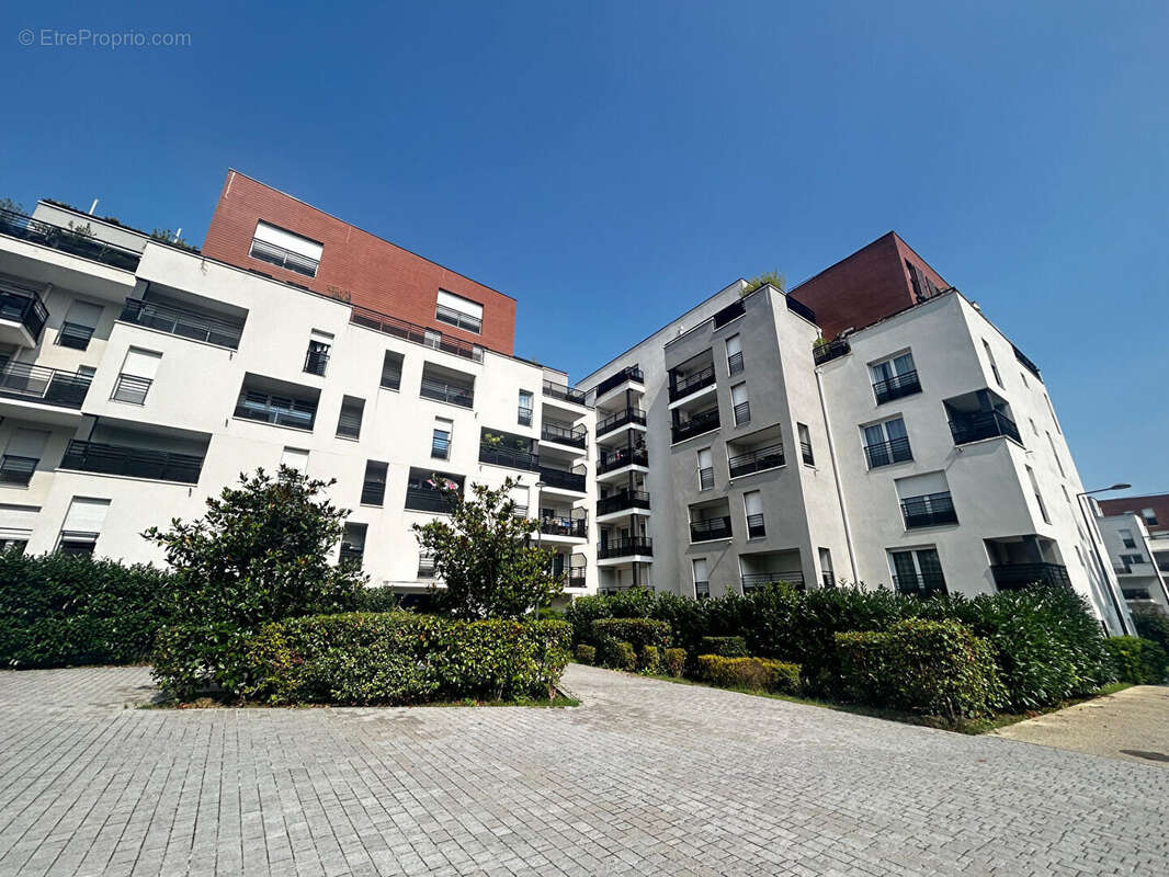 Appartement à BOUSSY-SAINT-ANTOINE