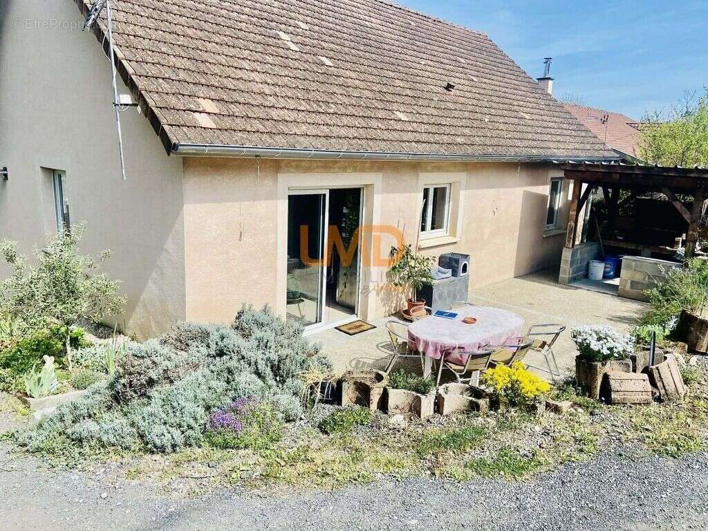 Maison à FIRMI