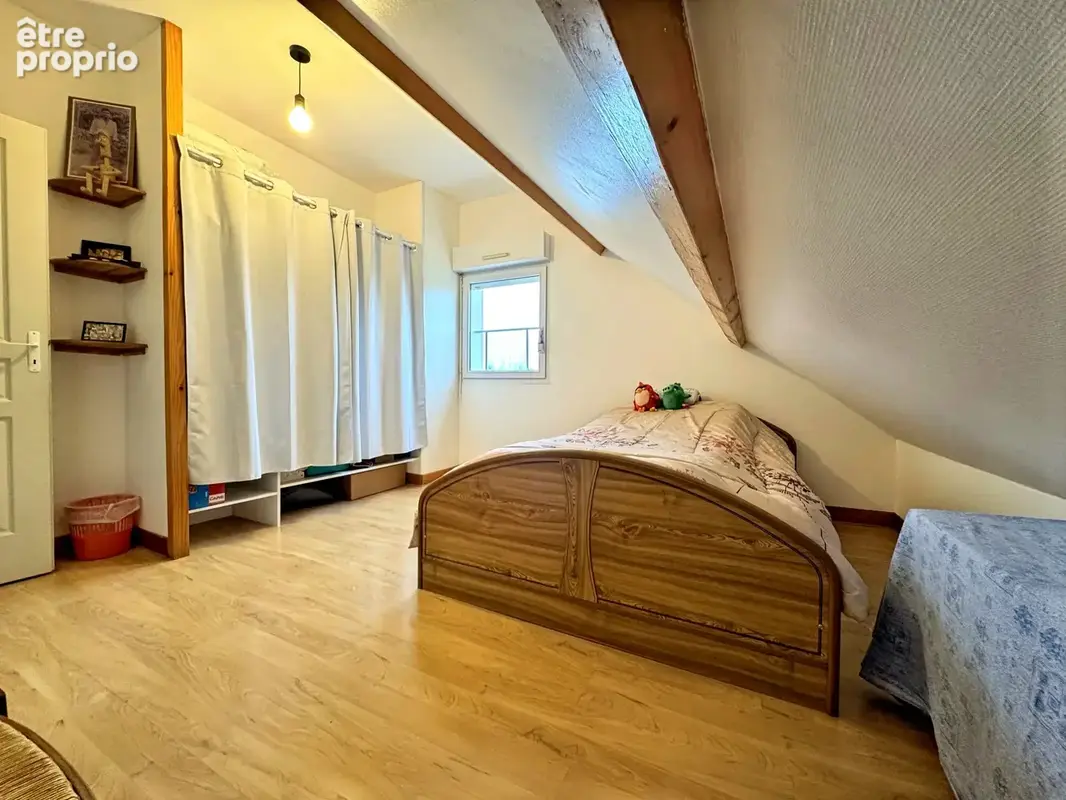 Maison familiale de 164 m² à Gatey - photo 8