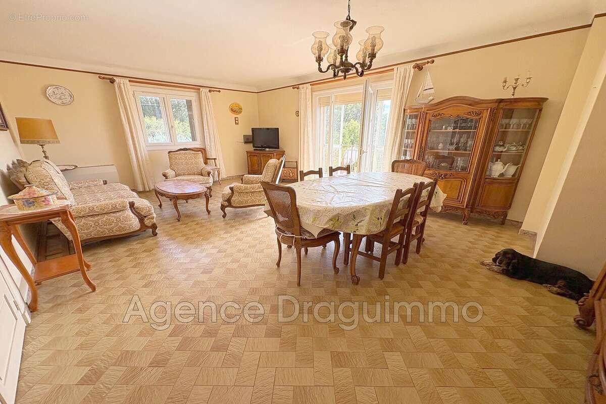 Maison à DRAGUIGNAN