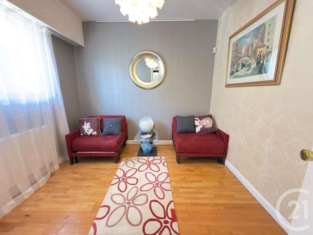 Maison à BOUCHEMAINE