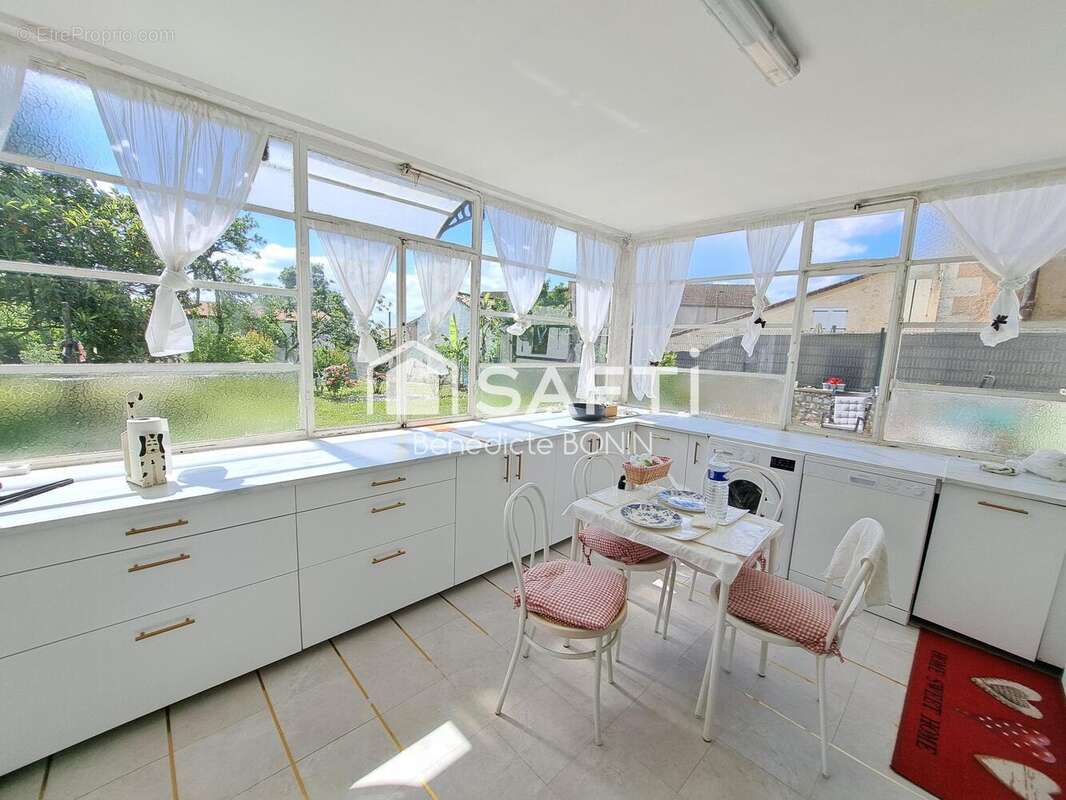 Photo 2 - Maison à MIRAMBEAU
