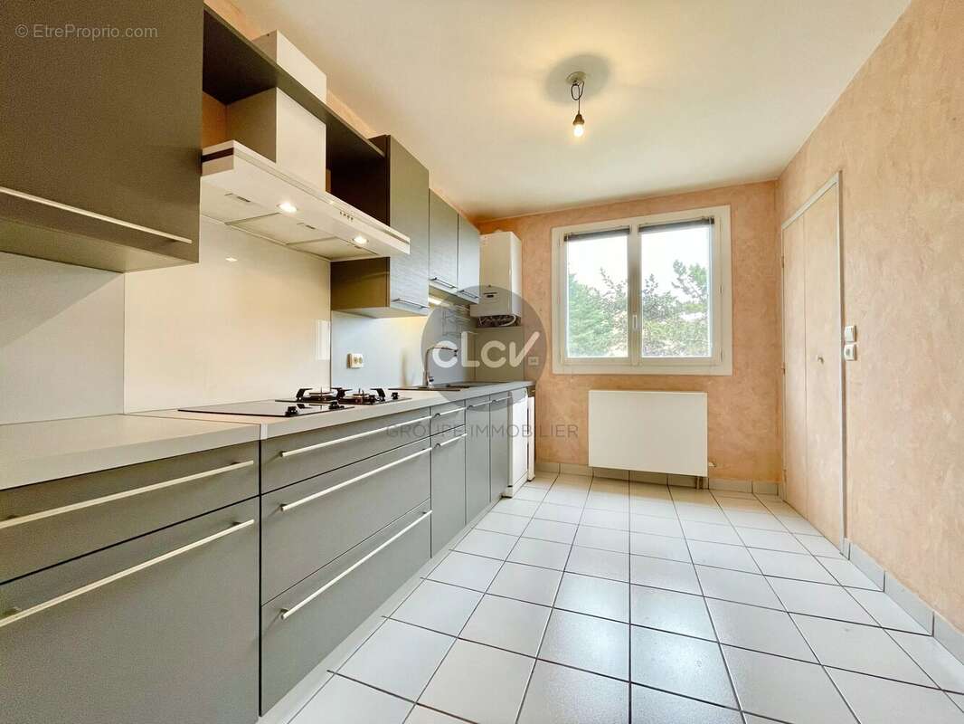 Appartement à FONTAINES-SUR-SAONE