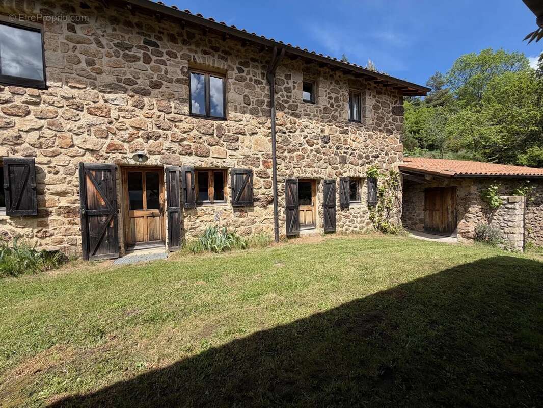 Maison à NONIERES