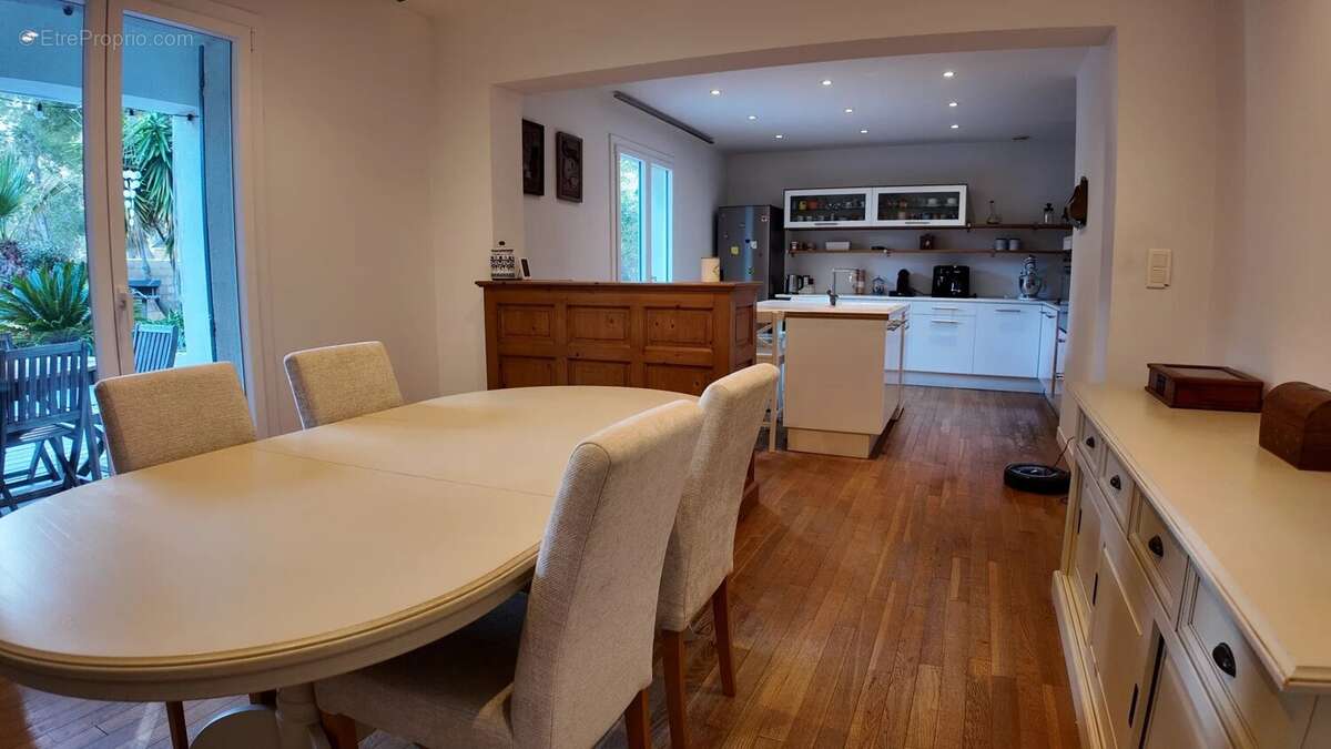 Maison à SAUSSET-LES-PINS