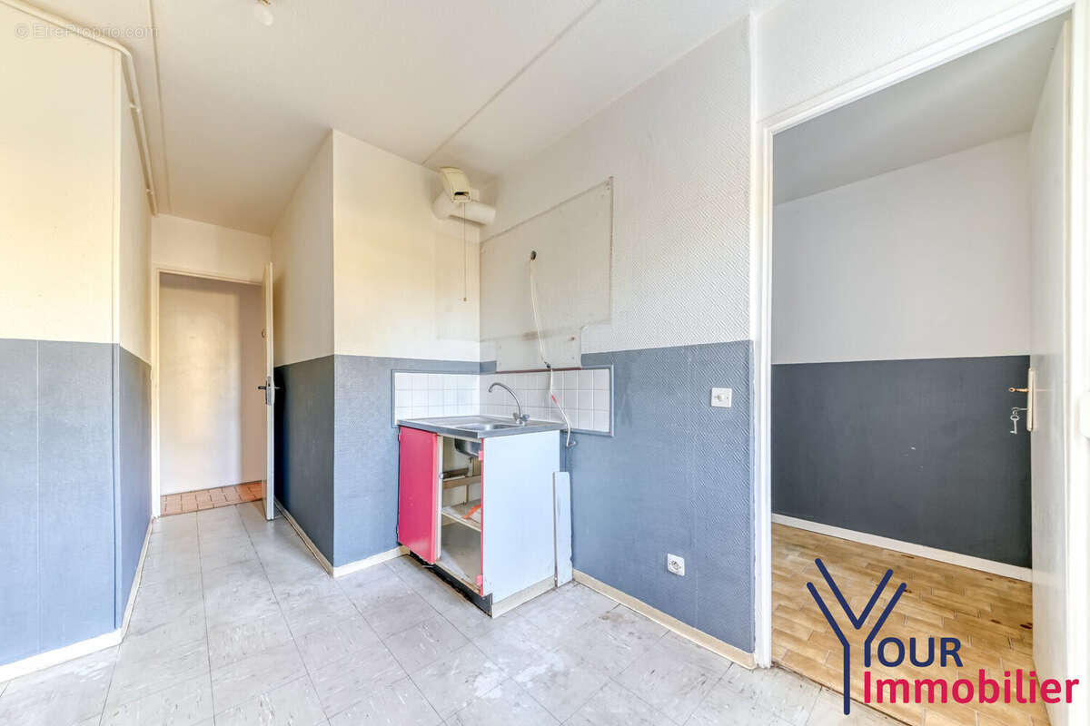 Appartement 73 m² à Venissieux  - photo 7