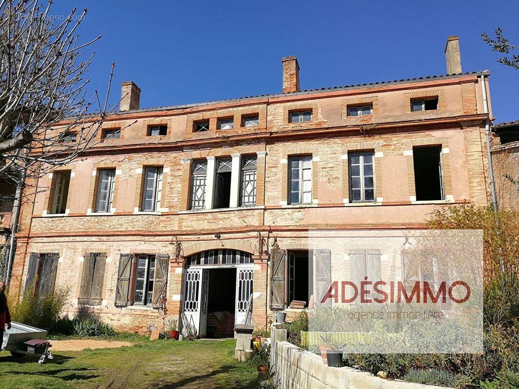 Maison à LEZAT-SUR-LEZE