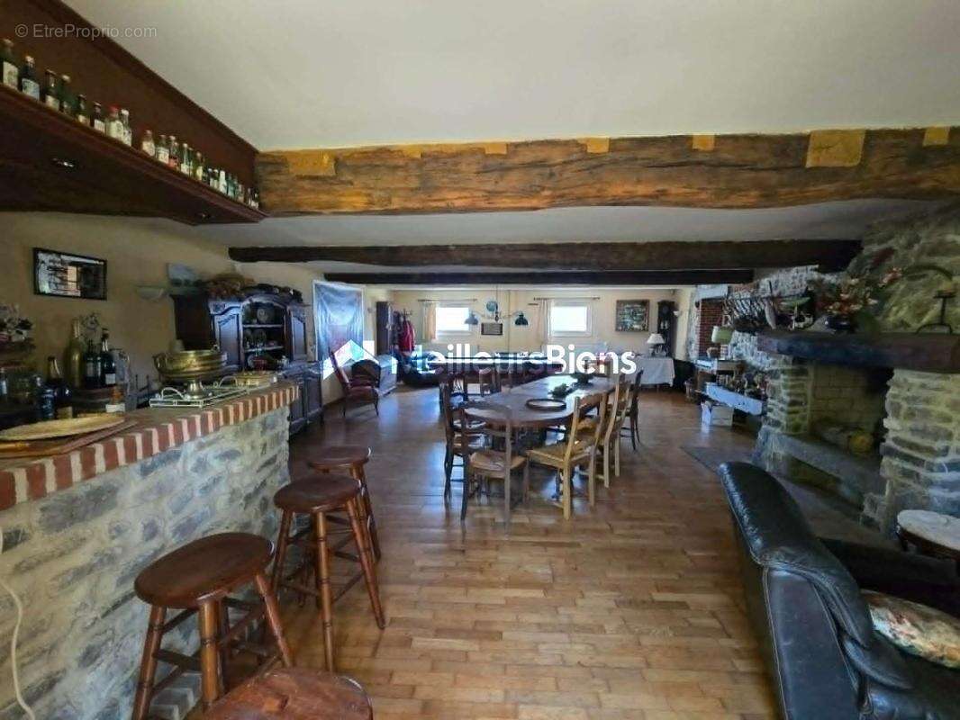 Maison à ETROEUNGT