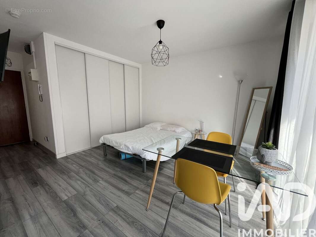 Photo 2 - Appartement à REIMS