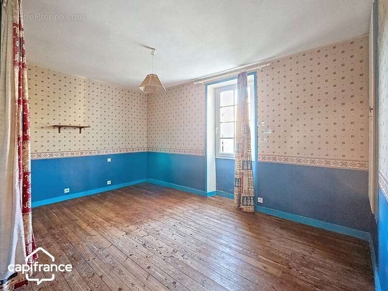 Maison à SAINTE-VERGE