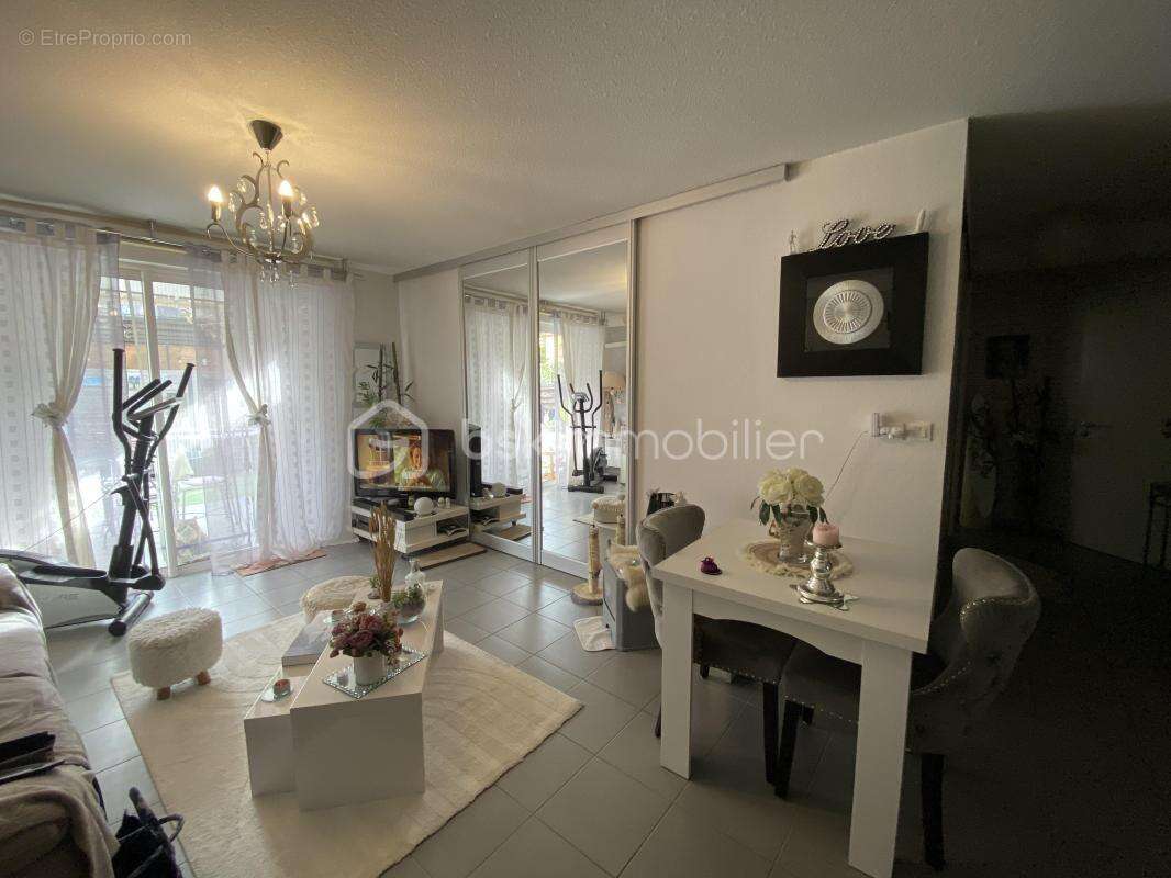 Appartement à FABREGUES