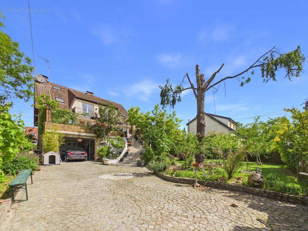 Maison à MONTFERMEIL