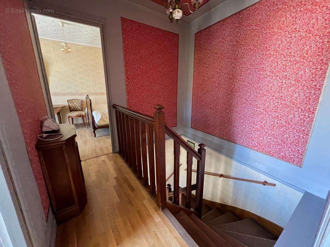 Maison à FERRIERES-EN-BRIE