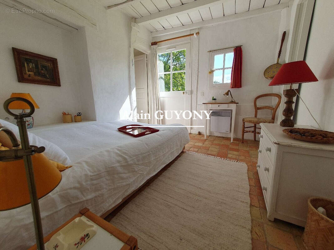 Maison à PONT-L'EVEQUE