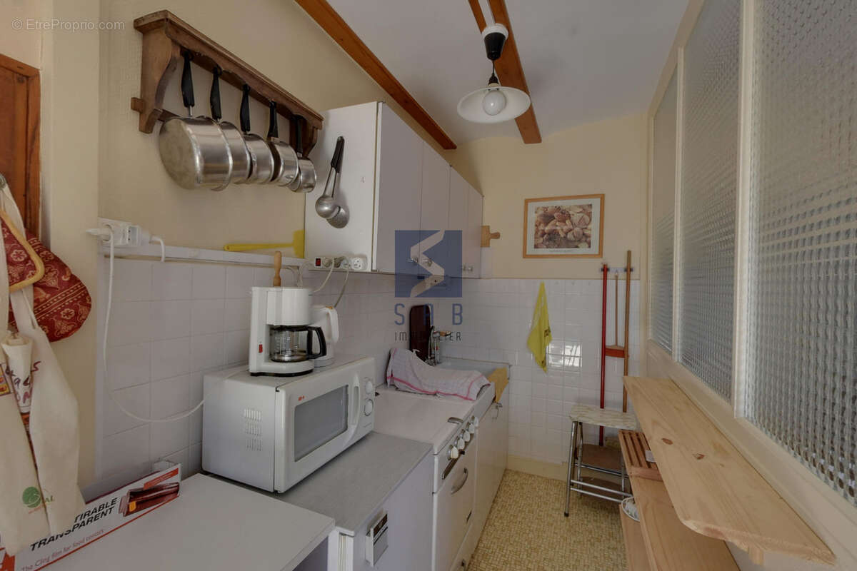 Maison à MARCOLS-LES-EAUX