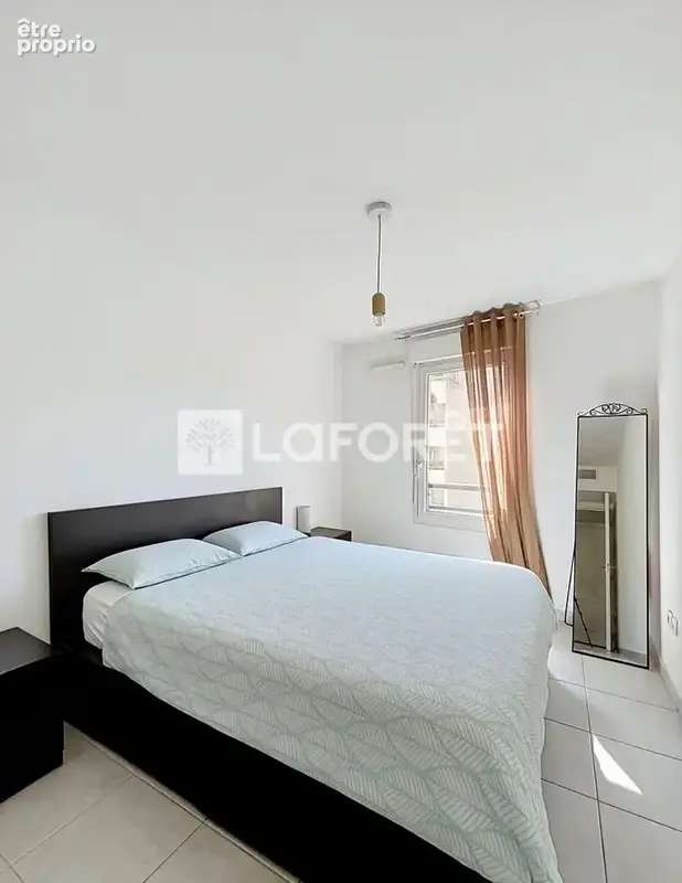 T3 de 65 m² - terrasse - double garage - Calme - Rouet Marseille 8e - photo 6