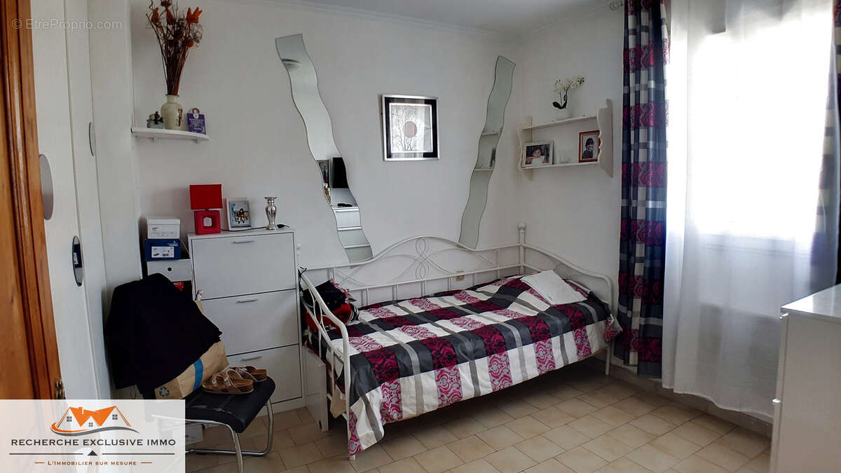 Maison de 4 pièces avec terrasses et jardin - photo 11
