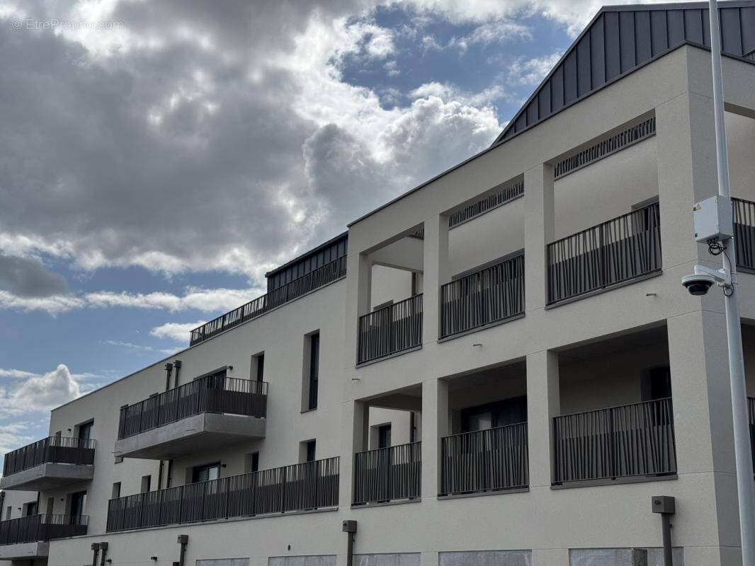Appartement à SAINT-SYLVAIN-D'ANJOU