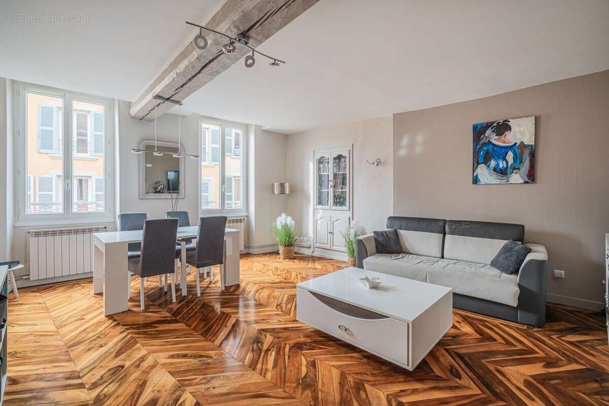 Appartement à VOIRON