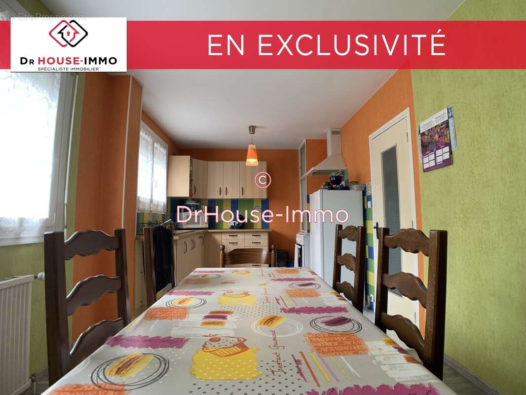 Appartement à CHALETTE-SUR-LOING