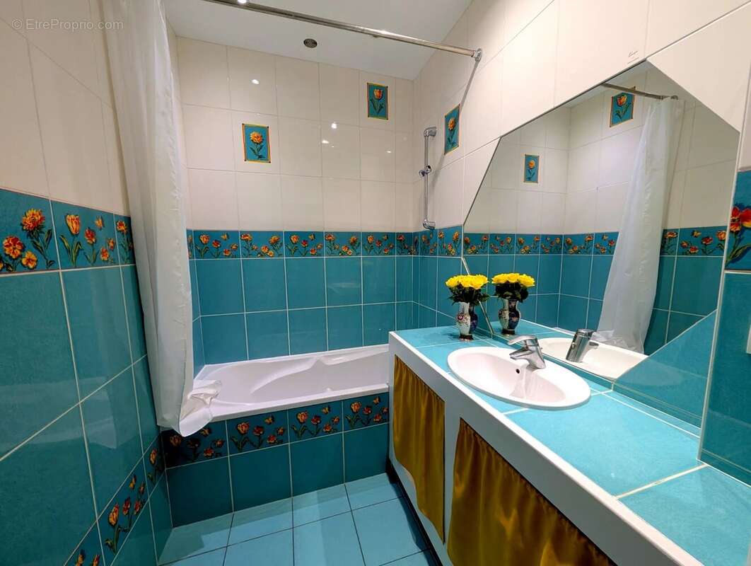 Appartement à LYON-6E