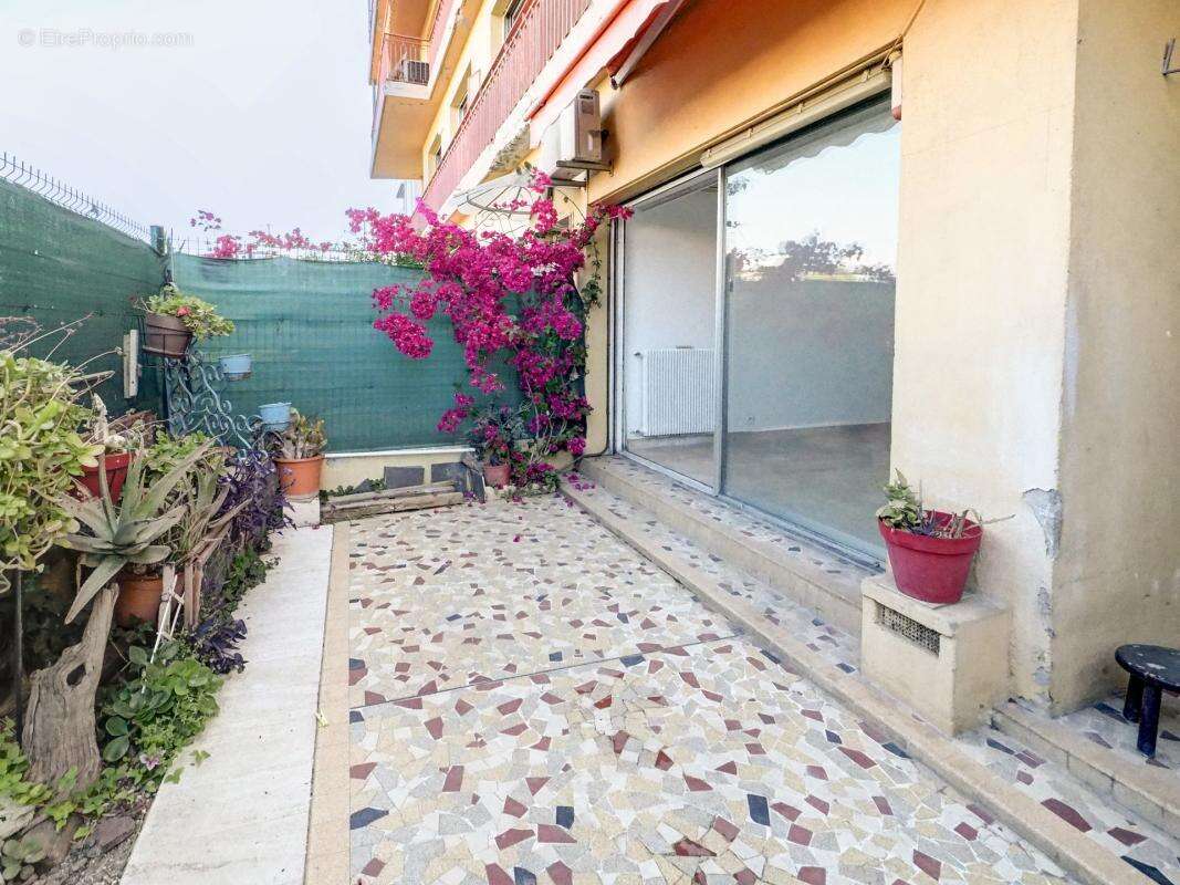Appartement à CAGNES-SUR-MER