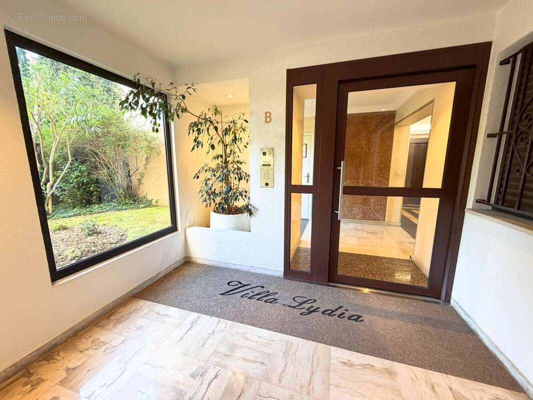 3 pièces balcon garage - nice cimiez - photo 2