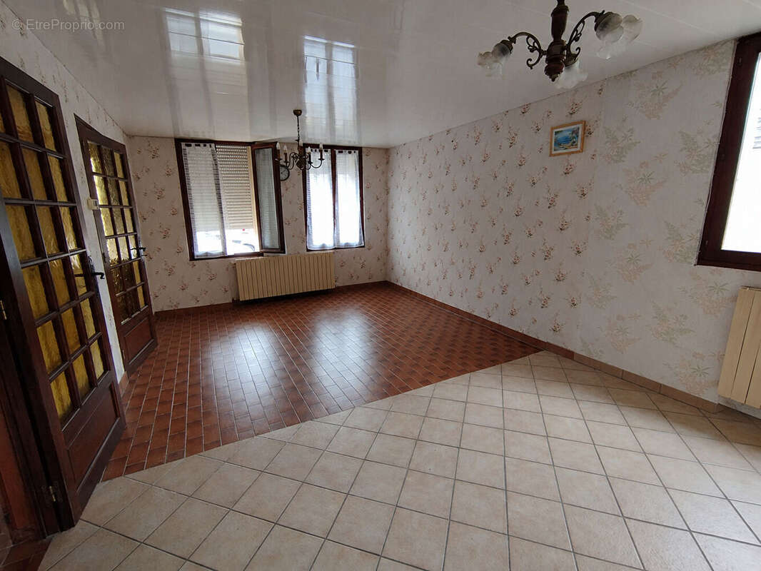 Maison RIBEMONT 3 pièces 82 m² - photo 3