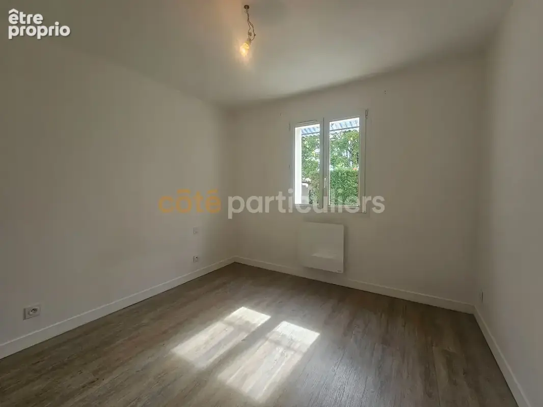 Maison de plain pied avec jardin clos et piscine - photo 15