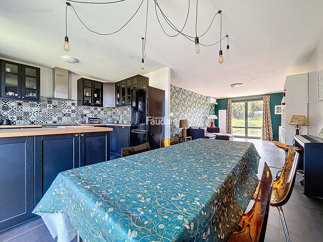 Maison 118 m² à Pont-Hebert  - photo 5