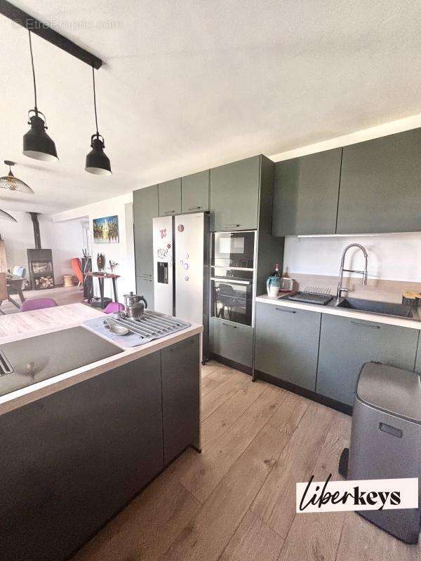 Noyal Muzillac Maison 6 pièces - 118m² - photo 4