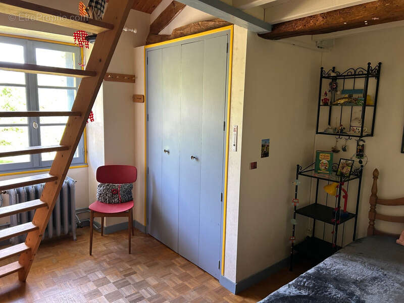 Maison à CHANTECORPS